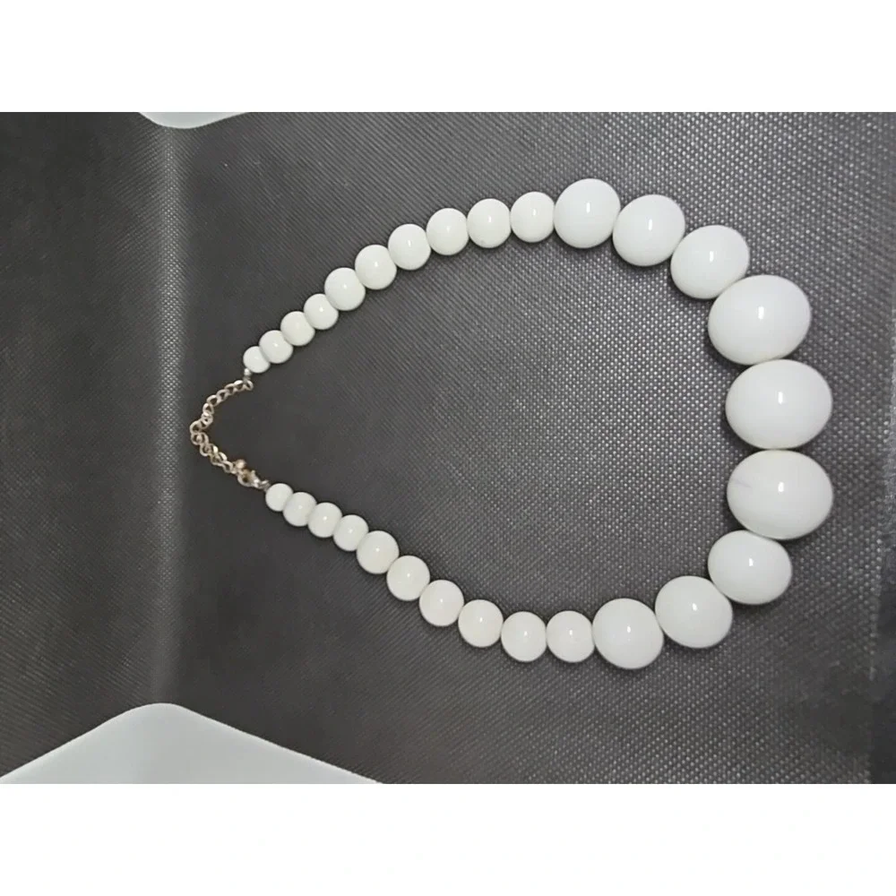 Lot Of 7 Vtg Charming Charlie And Others‎ white elegant necklaces & 1 bracelet
